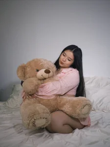 AlberthaEscue Midnight Studio is in my car Pic 2