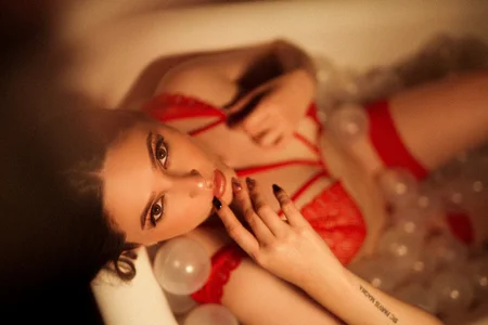 BeccaBaxter Me too Bilde