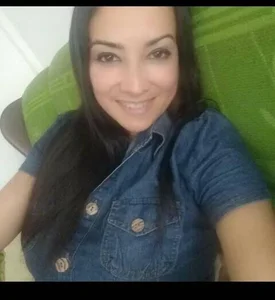 Cristal_BigTits Public টি ছবি