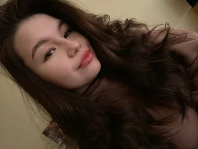 Alice_Ruby1n XXX Alastonkuva 3