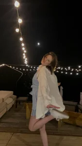 MargaretShyandSkinny Public Billede 3