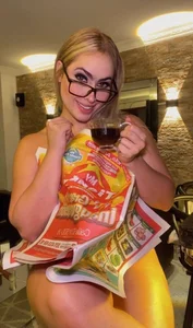 WenFox Public  4. fénykép