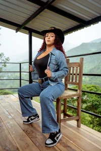 Mommy-Hot COWBOY Pic 3