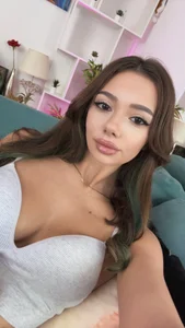 Aisha_BeeFeeling cute图片 3