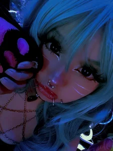 LaytonBox Selfies :3 Pic 4