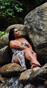 kiana_cream More of kiana 🍓 Pic 3