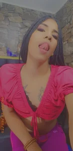 Vaioleth_two_ts isabella fantastic Kuva 4