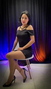 Tiiffany_Rose Public slika 3
