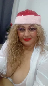 maturelady4u Public Pic