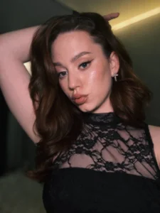 StacyWatts my new style Foto 3