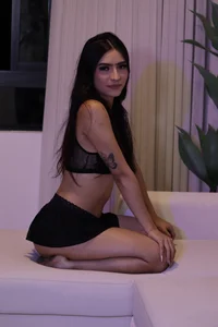 CharloteEvans__ Public  7টি ছবি