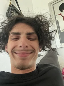 Albino1122 Public Pic 3