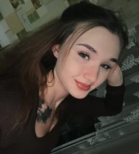 CrystalBrooks Public Pic 4