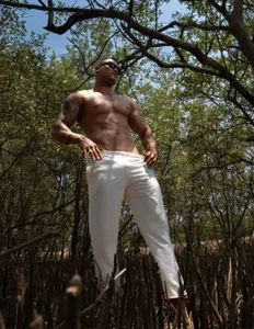 Bryan_boy1 Public зображення 2