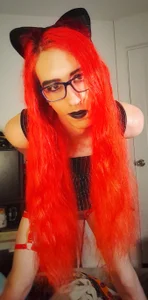 Happythinkin SFW dress up Pic 5