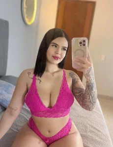 sophie_lopez__ favorite surprise is waiting for you, baby! slika 4