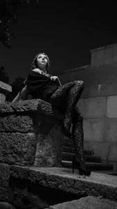 ElisabethDavis: At night🌙 ( 4 фото)