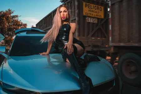 AlejandraDangerGirl: I will be the one who dominates you ( 2 фото)