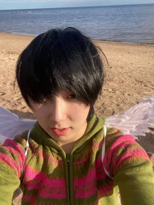 HeejinWang Public Pic