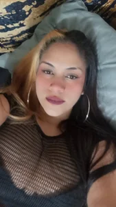 Faehlis__ Public  3টি ছবি