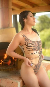 Veronikolsen- A cabin getting heat from a warm campfire; all you need is a good company Pic 2