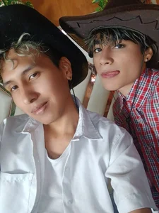 leonix_love hola vaquero😘🤠🔥 Bilde