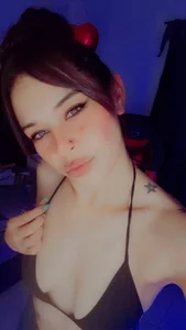 Carolinepresscott Public صورة واحدة|Carolinepresscott Public صورتان|Carolinepresscott Public  صور|Carolinepresscott Public  صورة