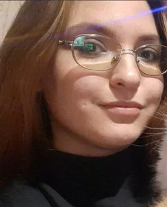 hi here! de ZayaRush  2 Imagens