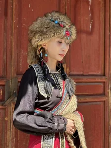 MoonVelour999の雪山之下の 6枚の写真