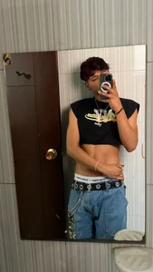 Ette_tayのDamn 🤤の 3枚の写真