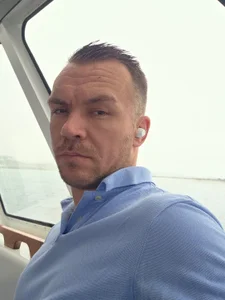hugo0708 Public Pic