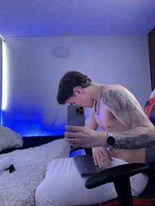 Joan_Gonzalez: ❤️ ( 3 фото)