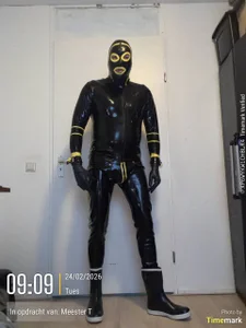latexslaveboy Public зображення 5