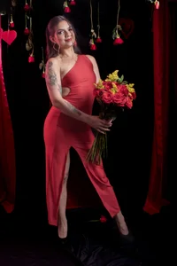 annavi_ kullanıcısının Happy Valentine's Day 2026 albümü -  6 fotoğraf