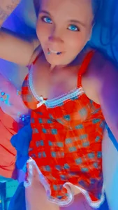 Sexystonermom Public Pic 4