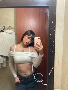Cherry_Thompson__ Public Foto 4