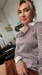 HoneyBeePrivate's Miss Assistant Sex Photo 4