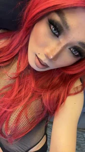 LovelyX0X0 Public  4টি ছবি