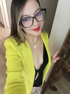 Ariana_blonde😈 Don't look so much... better come and discover me 🔥图片 2
