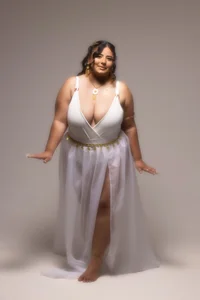 Emiily_Grace Your Greek goddess 🤍 Pic 5
