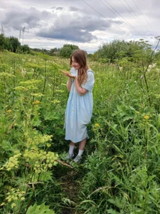 Little_Lilia resting on nature slika 3