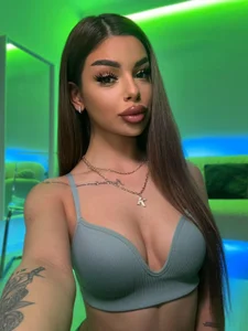 💚🥵💚🥵 de jelly__beanss  5 photos