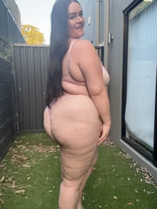 carinabro10 This is the last you’ll see this set! It’s going places 🫦 Pic 2