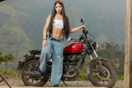 lets take a hot ride de IvonneOwen  6 Imagens