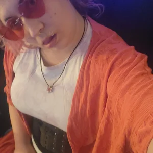 Darling_Sunstorm Public Pic 2