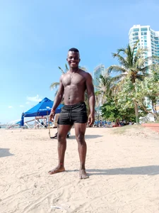 yezz3011 Public Pic 6