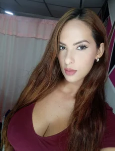 victory-jet-rain Yessika Foto