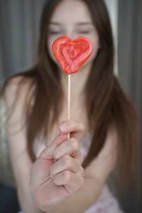 My_May_ eating your heart Poză 3