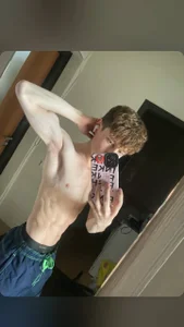 crisp1n Public صورة واحدة|crisp1n Public صورتان|crisp1n Public  4 صور|crisp1n Public  4 صورة