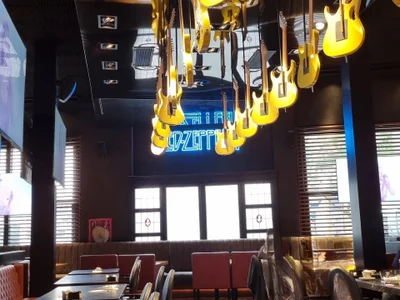 1SweetninaのEntering another dimension 🍸☕️🎸🎶🎤✨️💫の 2枚の写真